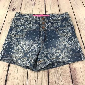 Tinseltown Blue Paisley Jean Shorts